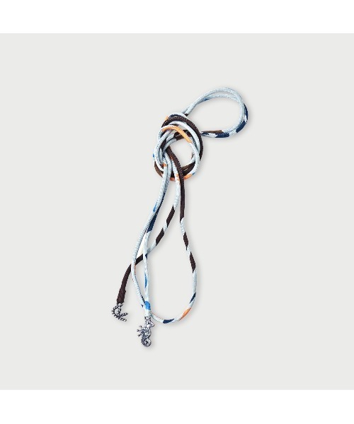 45R（フォーティファイブアール）の「シルクツイルリボン（ネックレス・レディース・ブラウン系その他/ピンク系その他/サックスブルー系/ブルー系その他/オレンジ系その他・FREE）」の4枚目の写真