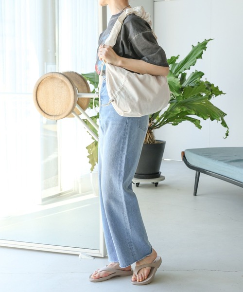 LEPSIM（レプシィム）の「EVAトングサンダル　112990（サンダル・レディース・ブラック/ベージュ・MEDIUM/LARGE）」の14枚目の写真