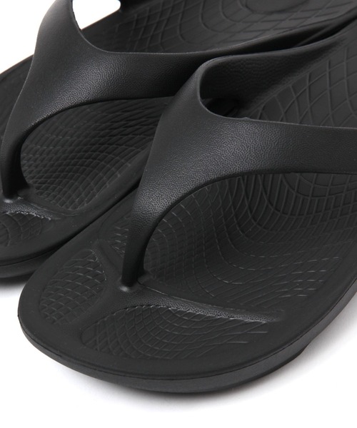 LEPSIM（レプシィム）の「EVAトングサンダル　112990（サンダル・レディース・ブラック/ベージュ・MEDIUM/LARGE）」の9枚目の写真