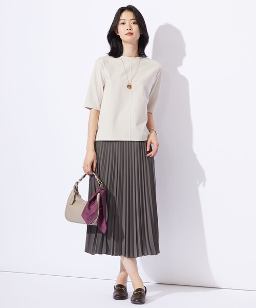 J.PRESS(ジェイプレス)の「TCポンチ モックネック カットソー(Tシャツ/カットソー・レディース・パイングリーン系/ライトグレー系/ふじ色系/ネイビー系・T15/T13)」の6枚目の写真