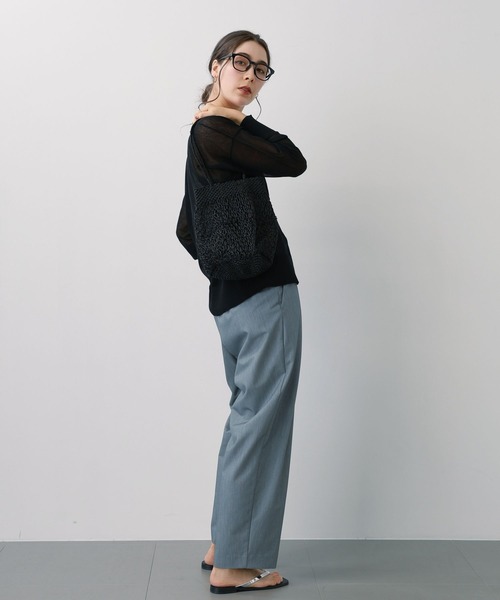 saloon（サルーン）の「SALOON(サルーン)/シアーVネックラメカーディガン【手洗い可】長袖（カーディガン/ボレロ・レディース・ブラック/ホワイト/グレー・FREE）」の16枚目の写真