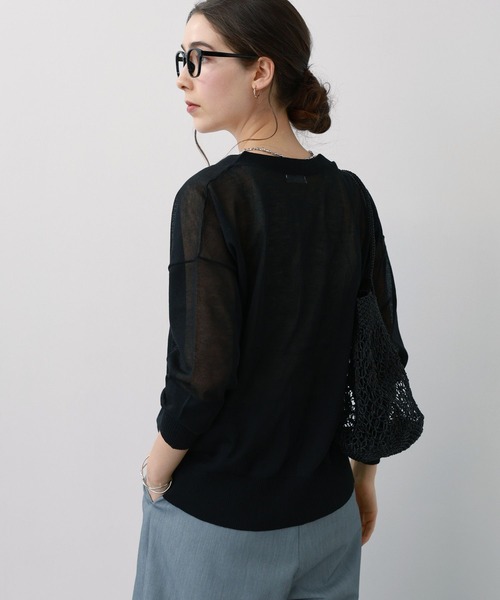 saloon（サルーン）の「SALOON(サルーン)/シアーVネックラメカーディガン【手洗い可】長袖（カーディガン/ボレロ・レディース・ブラック/ホワイト/グレー・FREE）」の18枚目の写真