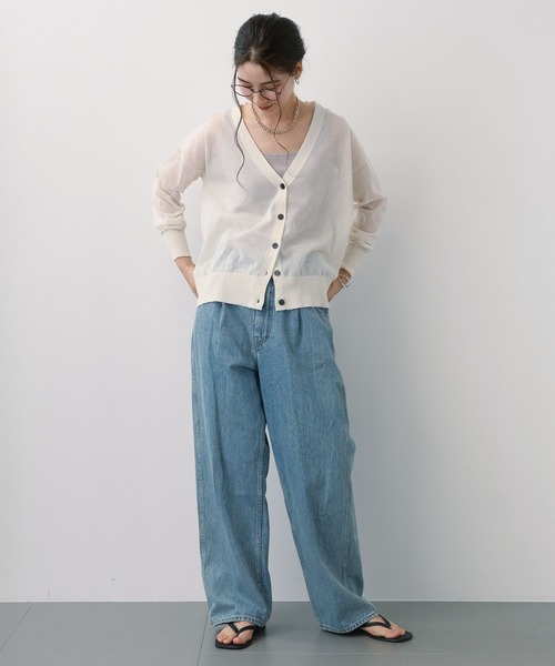 saloon（サルーン）の「SALOON(サルーン)/シアーVネックラメカーディガン【手洗い可】長袖（カーディガン/ボレロ・レディース・ブラック/ホワイト/グレー・FREE）」の21枚目の写真