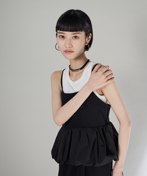 Shelly island(シェリーアイランド)の「ウエストペプラムキャミワンピース(ワンピース・レディース・ブラック/グレー・M)」の21枚目の写真