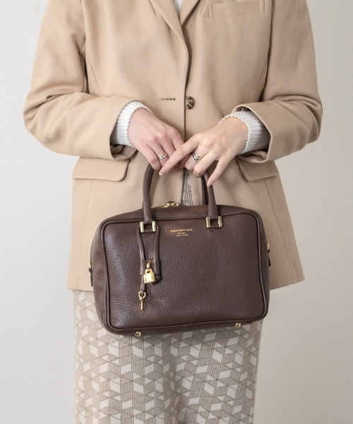 セール】【CHRISTIAN VILLA】キーチャーム付きベーシックレザー