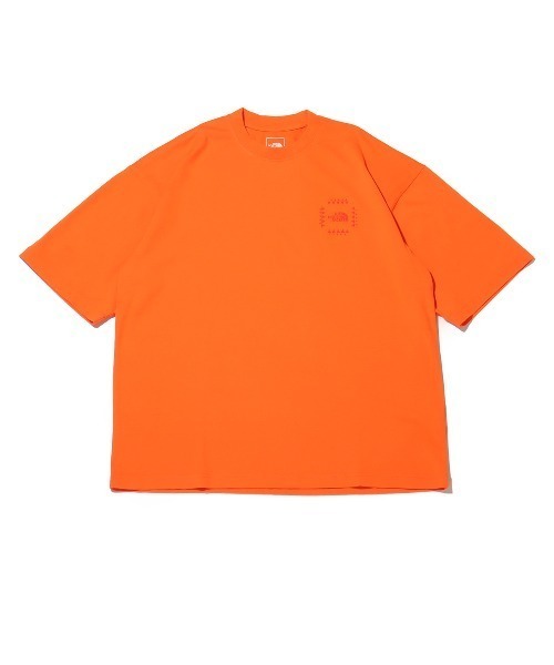 THE NORTH FACE(ザノースフェイス)の「THE NORTH FACE S/S Retro Bandana Logo Tee / ザ・ノース・フェイス ショート スリーブ レトロ バンダナ ロゴ ティー(Tシャツ/カットソー・メンズ・ブラック/ネイビー/ホワイト/オレンジ・XL/L/M/S/XXL)」の13枚目の写真