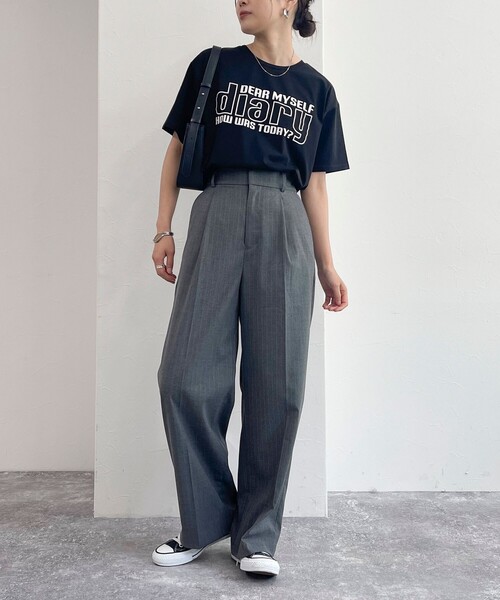 fredy emue(フレディエミュ)の「シルケットdiaryロゴTシャツ(Tシャツ/カットソー・レディース・オフホワイト/カーキ/ブラック・38)」の15枚目の写真