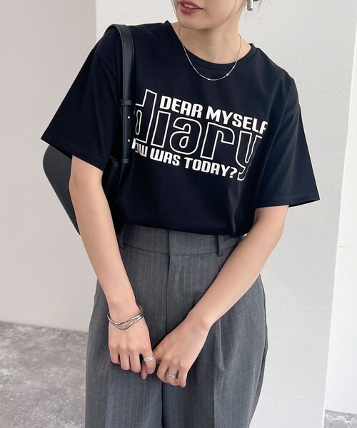 fredy emue(フレディエミュ)の「シルケットdiaryロゴTシャツ(Tシャツ/カットソー・レディース・オフホワイト/カーキ/ブラック・38)」の16枚目の写真
