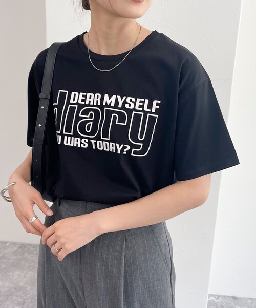 fredy emue(フレディエミュ)の「シルケットdiaryロゴTシャツ(Tシャツ/カットソー・レディース・オフホワイト/カーキ/ブラック・38)」の18枚目の写真