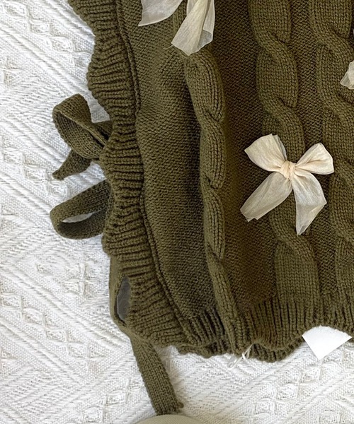 aimoha（アイモハ）の「【aimoha-KIDS-】リボン付きニットベスト（ベスト・キッズ・オフホワイト/ダークグリーン/ブラウン・90/100/110/120/130）」の5枚目の写真