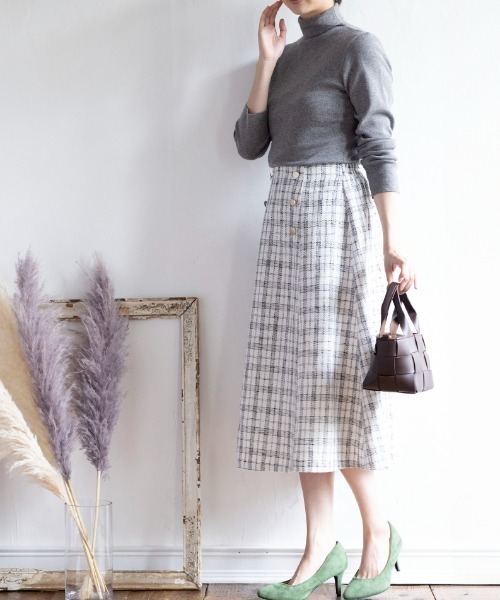 alotta（アロッタ）の「高見えツイードチェックフレアースカート（スカート・レディース・ホワイト/ブラック×ホワイト・M/L/LL/3L）」の14枚目の写真