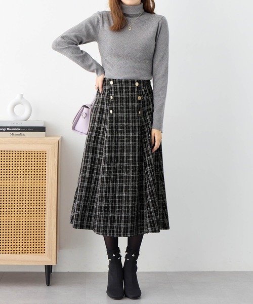 alotta（アロッタ）の「高見えツイードチェックフレアースカート（スカート・レディース・ホワイト/ブラック×ホワイト・M/L/LL/3L）」の22枚目の写真