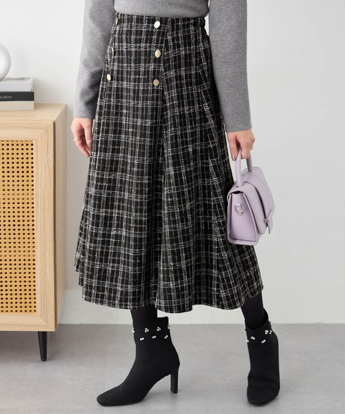 alotta（アロッタ）の「高見えツイードチェックフレアースカート（スカート・レディース・ホワイト/ブラック×ホワイト・M/L/LL/3L）」の21枚目の写真