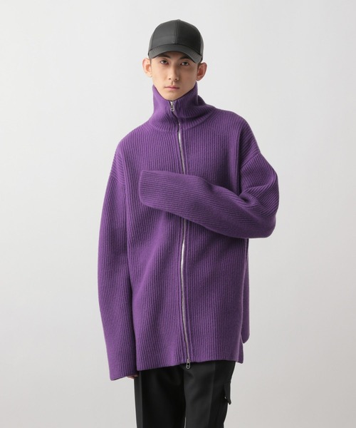 STERNBERG(スタンバーグ)の「ウールカシミヤドライバーズニット(ニット/セーター・メンズ・パープル・MEDIUM)」の5枚目の写真