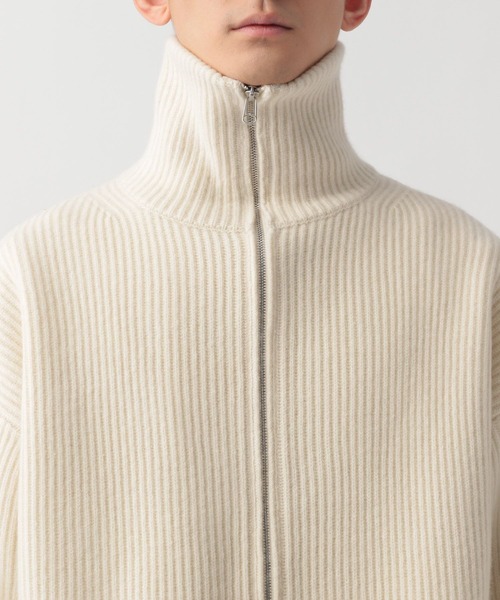 STERNBERG(スタンバーグ)の「ウールカシミヤドライバーズニット(ニット/セーター・メンズ・パープル・MEDIUM)」の11枚目の写真