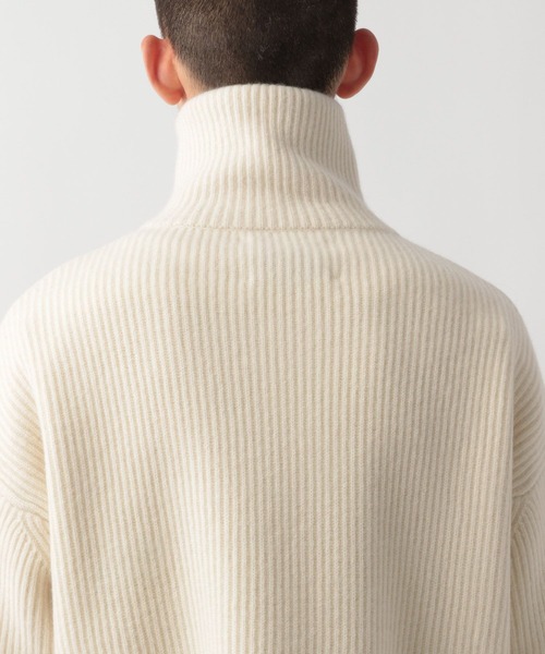 STERNBERG(スタンバーグ)の「ウールカシミヤドライバーズニット(ニット/セーター・メンズ・パープル・MEDIUM)」の14枚目の写真