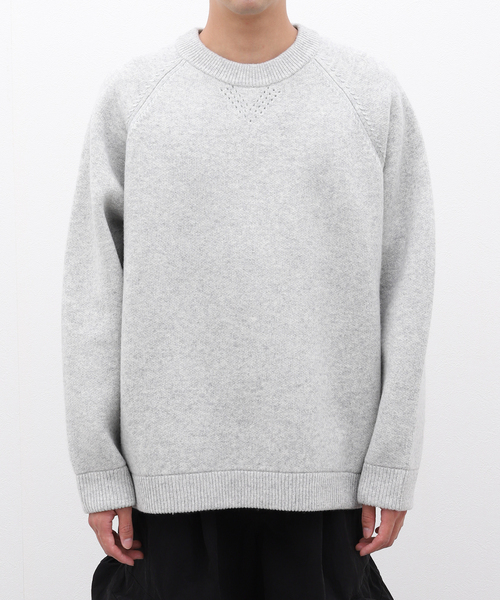 is-ness（イズネス）の「【is-ness / イズネス】VENTILATION KNITTED CREW（ニット/セーター・メンズ・ブラック/ライトグレー/ベージュ・MEDIUM/LARGE）」の2枚目の写真