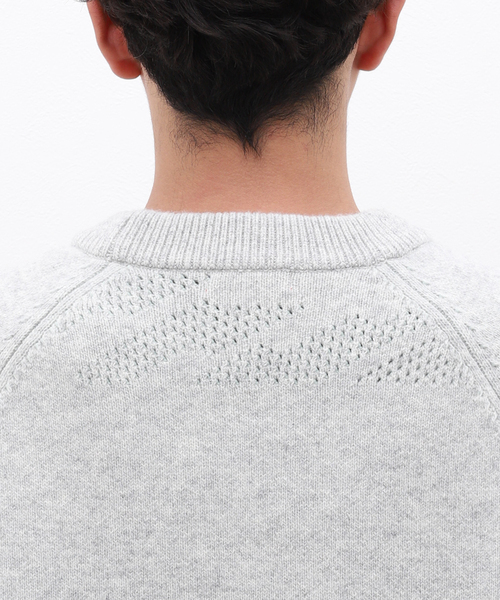 is-ness（イズネス）の「【is-ness / イズネス】VENTILATION KNITTED CREW（ニット/セーター・メンズ・ブラック/ライトグレー/ベージュ・MEDIUM/LARGE）」の9枚目の写真