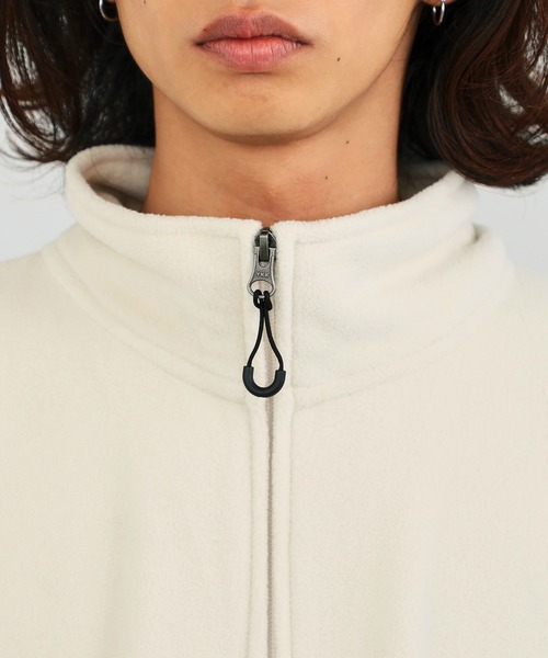 Lee（リー）の「フリース フルジップベスト（ベスト・メンズ・ホワイト/ブラック・SMALL/MEDIUM/LARGE）」の12枚目の写真