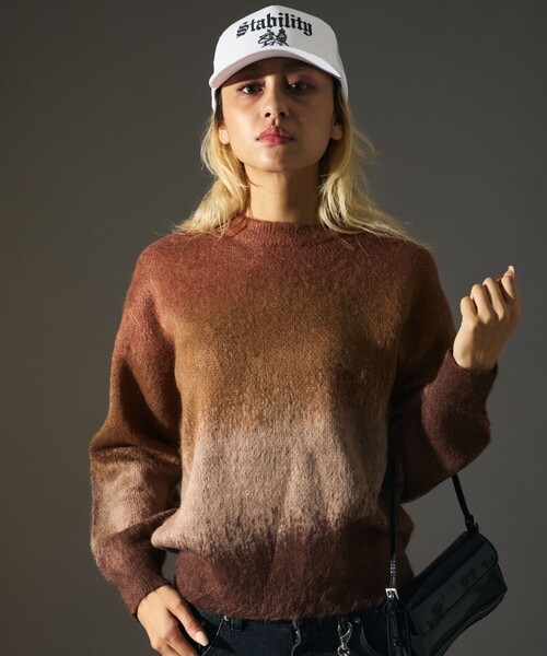 セール】限定展開 MR HEARTS/ミスターハーツ GRADATION CREW NECK KNIT
