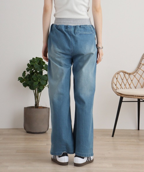 atONE(アットワン)の「ウエストリブワイドストレートデニムパンツ(デニムパンツ・レディース・ネイビー/ワンウォッシュ/ブルー・L/LL/3L/4L/M)」の14枚目の写真