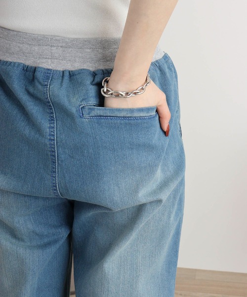 atONE(アットワン)の「ウエストリブワイドストレートデニムパンツ(デニムパンツ・レディース・ネイビー/ワンウォッシュ/ブルー・L/LL/3L/4L/M)」の18枚目の写真