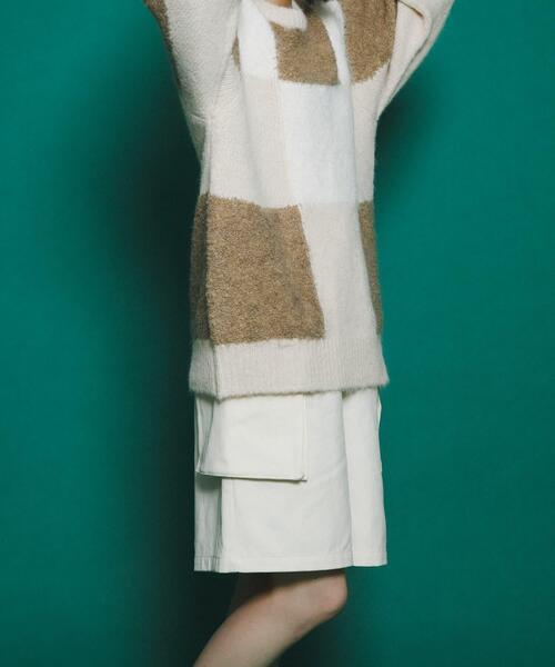 KBF（ケイビーエフ）の「フラップポケットショートパンツ（その他