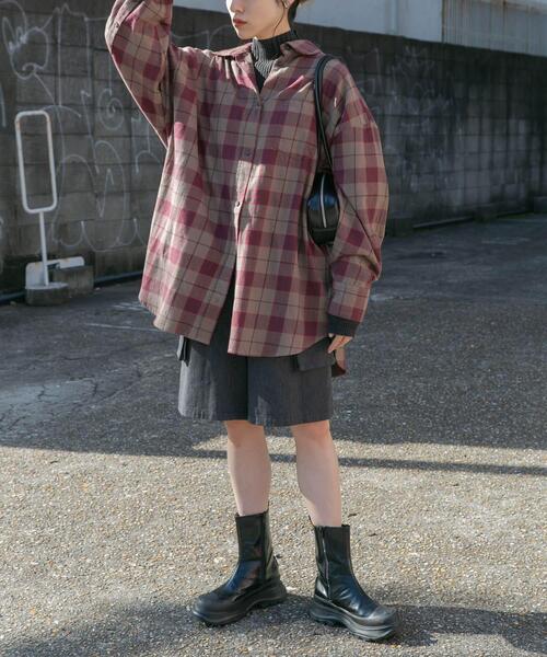 KBF（ケイビーエフ）の「フラップポケットショートパンツ（その他パンツ・レディース・アイボリー/カーキ/チャコールグレー・ONE）」の16枚目の写真