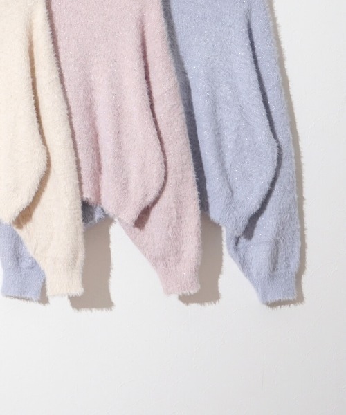 flower（フラワー）の「トゥウィンクルシャギーニット（ニット/セーター・レディース・ブルー/ピンク/アイボリー・FREE）」の5枚目の写真