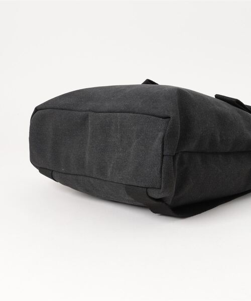 an meets zakka(アンミツザッカ)の「an meets zakka フラップコットンキャンバスリュック / レディース メンズ ユニセックス 鞄 カバン バック バックパック(バックパック/リュック・レディース・ベージュ/ブラック・ONESIZE)」の4枚目の写真