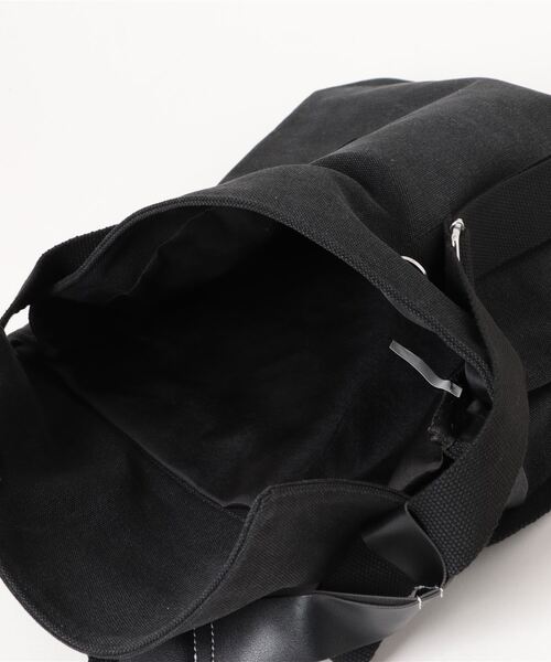 an meets zakka(アンミツザッカ)の「an meets zakka フラップコットンキャンバスリュック / レディース メンズ ユニセックス 鞄 カバン バック バックパック(バックパック/リュック・レディース・ベージュ/ブラック・ONESIZE)」の5枚目の写真