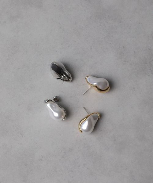 上品♪大粒ナチュラルバロックパールピアス　シルバーグレー 大粒グレーバロックパール✨約13mm 一粒バロックシンプル淡水