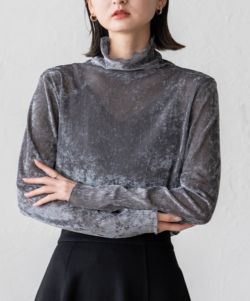 VitaFelice(ヴィータフェリーチェ)の「シアーベロア ロンT カットソー(Tシャツ/カットソー・レディース・ブルー/グレー/ブラック/アイボリー・FREE)」の13枚目の写真