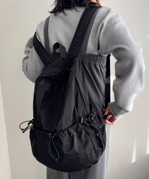 fredy emue（フレディエミュ）の「リップストップドロストリュック（バックパック/リュック・レディース・ライトグレー/ブラック/アイボリー・FREE）」の12枚目の写真