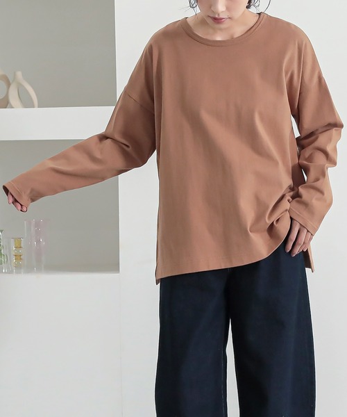 n'OrLABEL（ノアールレーベル）の「『バスクコットンロンT』（Tシャツ/カットソー・レディース・キャメル/チャコール/ブラック/ブルー/オフホワイト・2/1）」の5枚目の写真