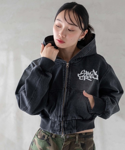 WEGO（ウィゴー）の「WEGO/ヴィンテージウォッシュショートフードブルゾン（デニムジャケット・レディース・ブラック/コバルトブルー/ベージュ・FREE）」の8枚目の写真