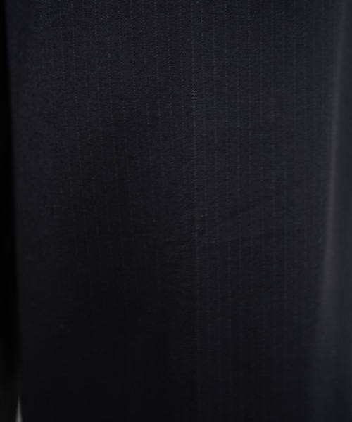 Utusiyo(ウツシヨ)の「stripe wide slacks 涅(スラックス・メンズ・ブラック/グレー・FREE)」の8枚目の写真