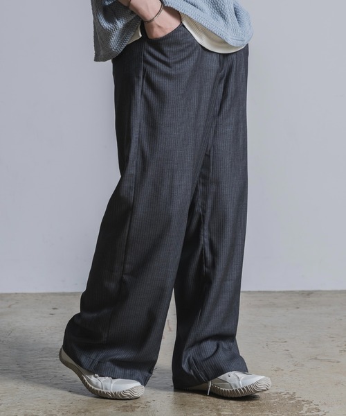 Utusiyo(ウツシヨ)の「stripe wide slacks 涅(スラックス・メンズ・ブラック/グレー・FREE)」の11枚目の写真