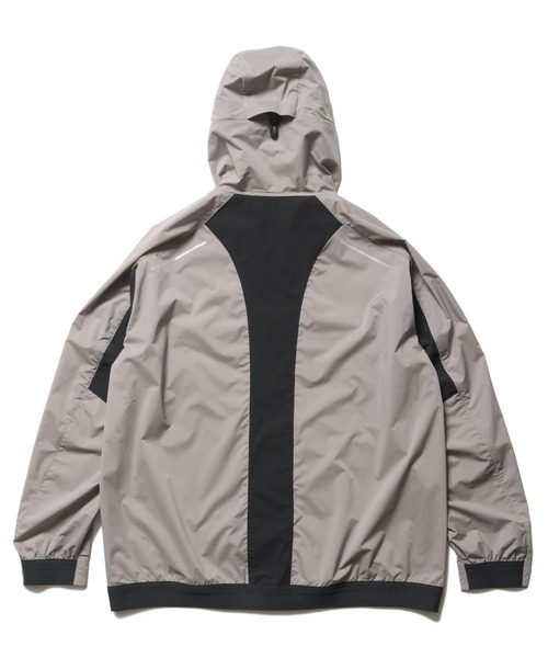 F.C.Real Bristol（エフシーレアルブリストル）の「BREATHABLE TRAIL JACKET（ブルゾン・メンズ・ブラック/ライトグレー/グリーン・SMALL/MEDIUM/LARGE/X-LARGE）」の16枚目の写真