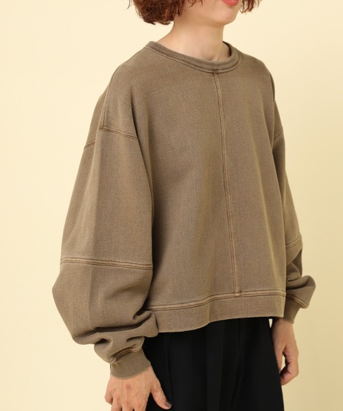 RNA-N（アールエヌエーエヌ）の「M2397 ピグメントダイショートプルオーバー（Tシャツ/カットソー・レディース・モカ/チャコール/ライトグレー・FREE）」の3枚目の写真