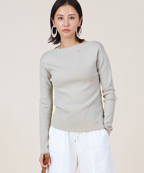 marmors(マルモア)の「【marmors】boat neck knit pullover(ニット/セーター・レディース・グレー/グレイッシュベージュ/ブラック/レッド・36)」の4枚目の写真