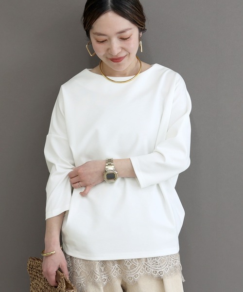 Aletta vita(アレッタビータ)の「7分袖ポンチボートネックコクーンプルオーバー(Tシャツ/カットソー・レディース・オフホワイト/ブラック/ホワイト×ブラック/ベージュ/チャコール/サンドベージュ/グリーン/ブラウン・FREE)」の1枚目の写真
