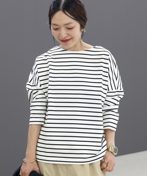 Aletta vita(アレッタビータ)の「7分袖ポンチボートネックコクーンプルオーバー(Tシャツ/カットソー・レディース・オフホワイト/ブラック/ホワイト×ブラック/ベージュ/チャコール/サンドベージュ/グリーン/ブラウン・FREE)」の11枚目の写真