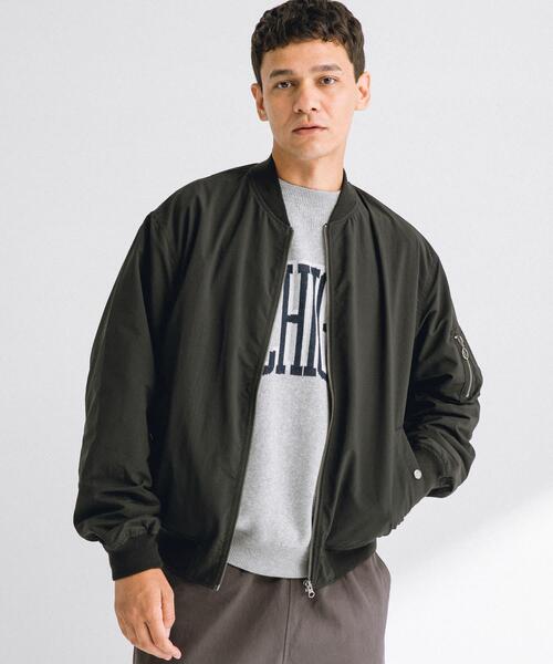 URBAN RESEARCH Sonny Label（アーバンリサーチサニーレーベル）の「撥水ライトウェイトMA-1ジャケット（MA-1・メンズ・ブラック/オリーブ・MEDIUM/LARGE/X-LARGE）」の2枚目の写真