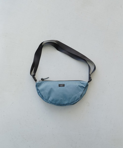STANDARD SUPPLY(スタンダードサプライ)の「スタンダードサプライ / EASY イージー / MOON SHOULDER ムーンショルダー(ショルダーバッグ・レディース・カーキ系/ブルー系/ブラック/ブラウン系/チャコールグレー/グレー系/チェリーピンク・FREE)」の8枚目の写真