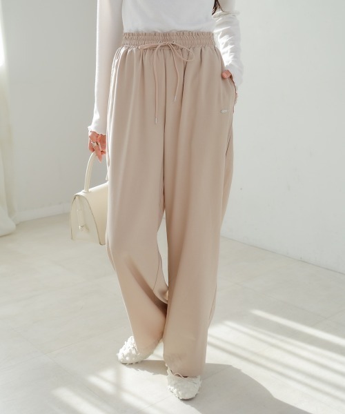 Bab(バブ)の「【S・M・Lサイズ展開】すっきりリラクシーパンツ(その他パンツ・レディース・ブラック/ライトグリーン/ベージュ・S/M/L)」の4枚目の写真
