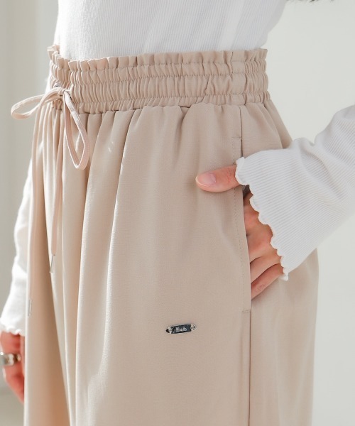 Bab(バブ)の「【S・M・Lサイズ展開】すっきりリラクシーパンツ(その他パンツ・レディース・ブラック/ライトグリーン/ベージュ・S/M/L)」の16枚目の写真