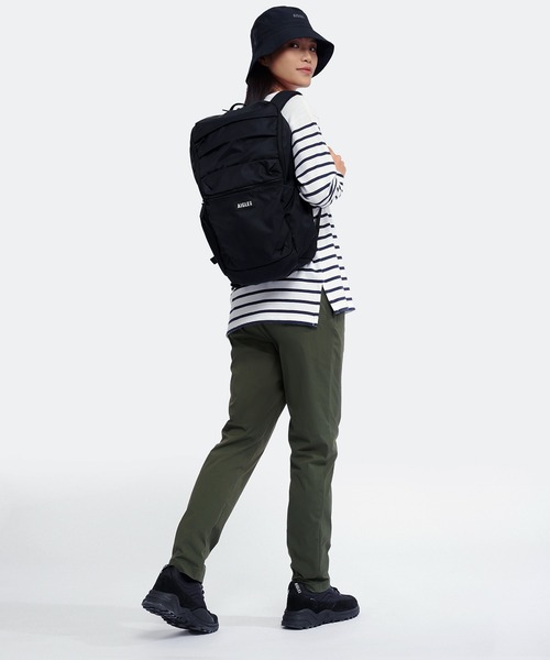 AIGLE（エーグル）の「撥水 ネイバーフッド バックパック /レインカバー付属（バックパック/リュック・レディース・モスグリーン/ライトパープル/ブラック・FREE）」の4枚目の写真