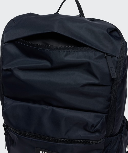 AIGLE（エーグル）の「撥水 ネイバーフッド バックパック /レインカバー付属（バックパック/リュック・レディース・モスグリーン/ライトパープル/ブラック・FREE）」の9枚目の写真