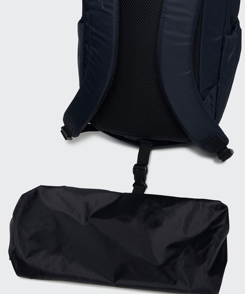 AIGLE（エーグル）の「撥水 ネイバーフッド バックパック /レインカバー付属（バックパック/リュック・レディース・モスグリーン/ライトパープル/ブラック・FREE）」の15枚目の写真